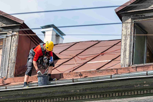 How to Clean Gutters